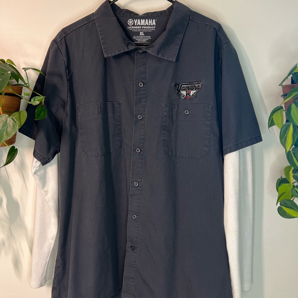 Vintage Yamaha Motorcycle Shop Grey Casual Button Down Shirt